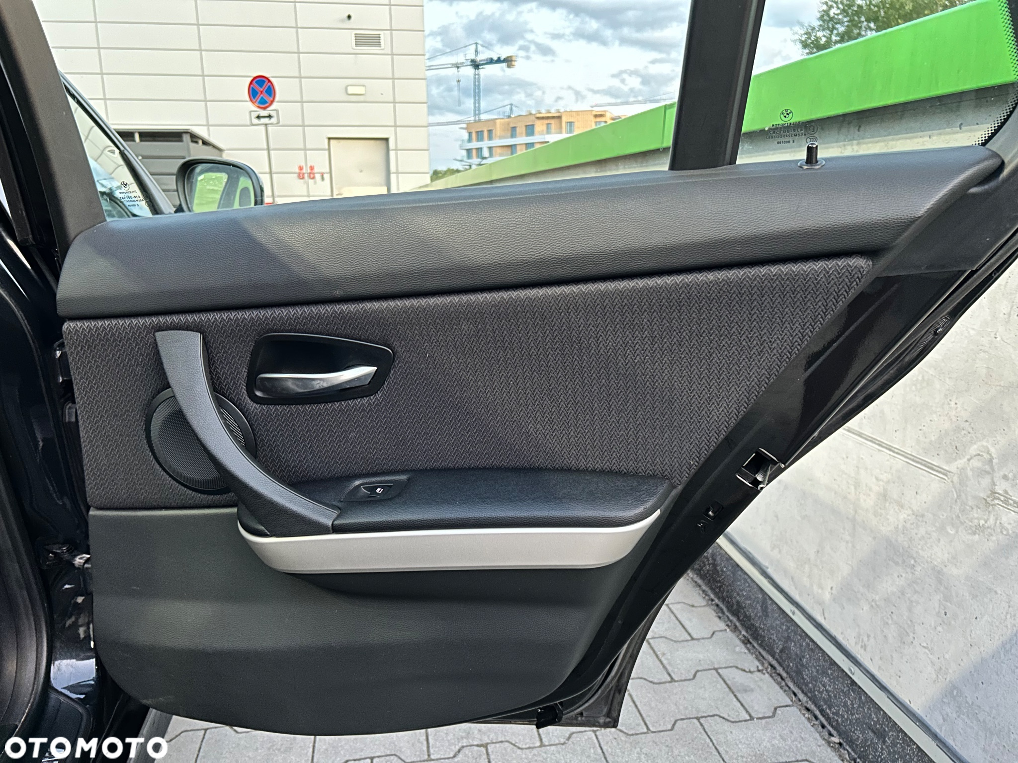 BMW Seria 3 320d DPF Touring - 24