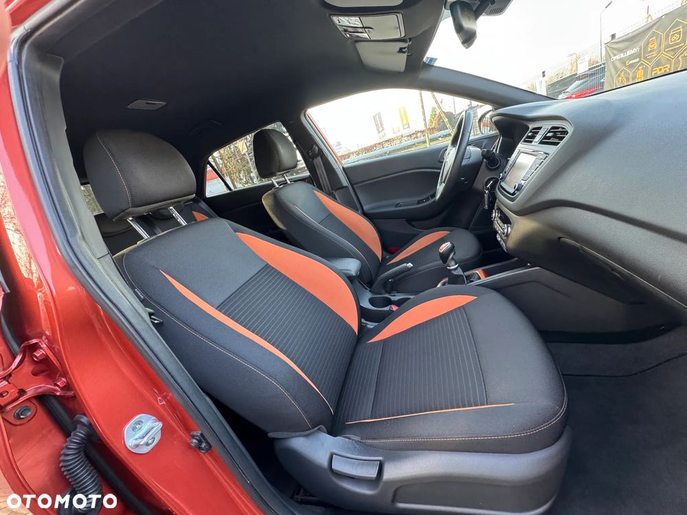 Hyundai i20 blue 1.0 T-GDI Active Passion Plus - 31