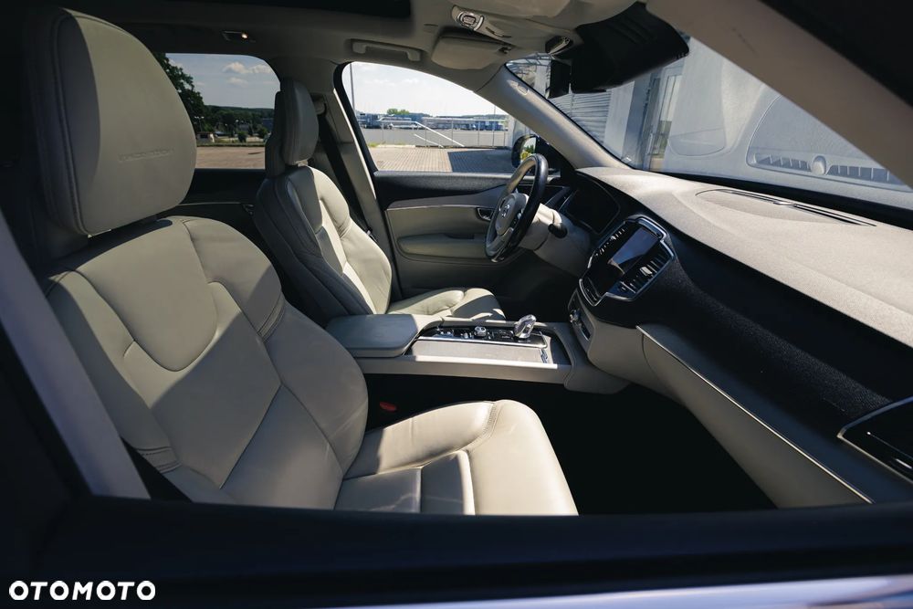Volvo XC 90 T8 AWD Plug-In Hybrid Inscription 7os - 18