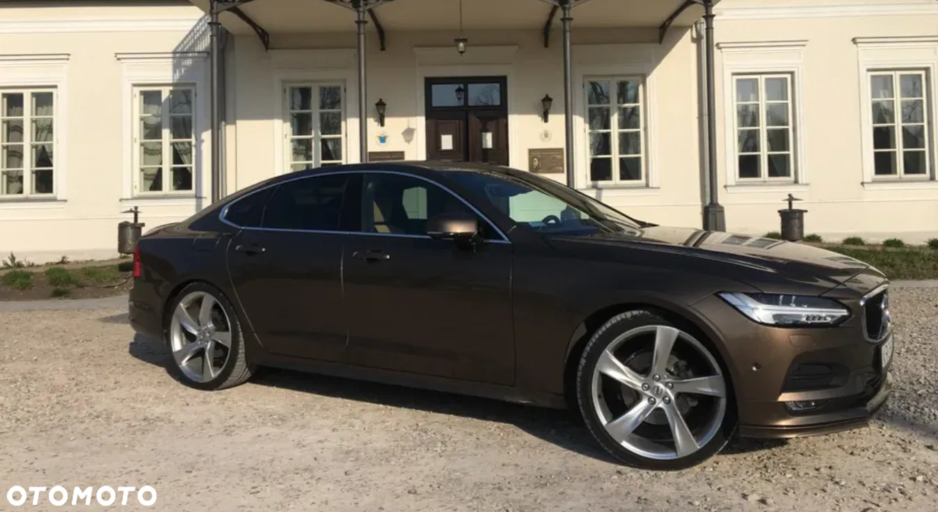 Volvo S90 D4 SCR Momentum Pro - 4