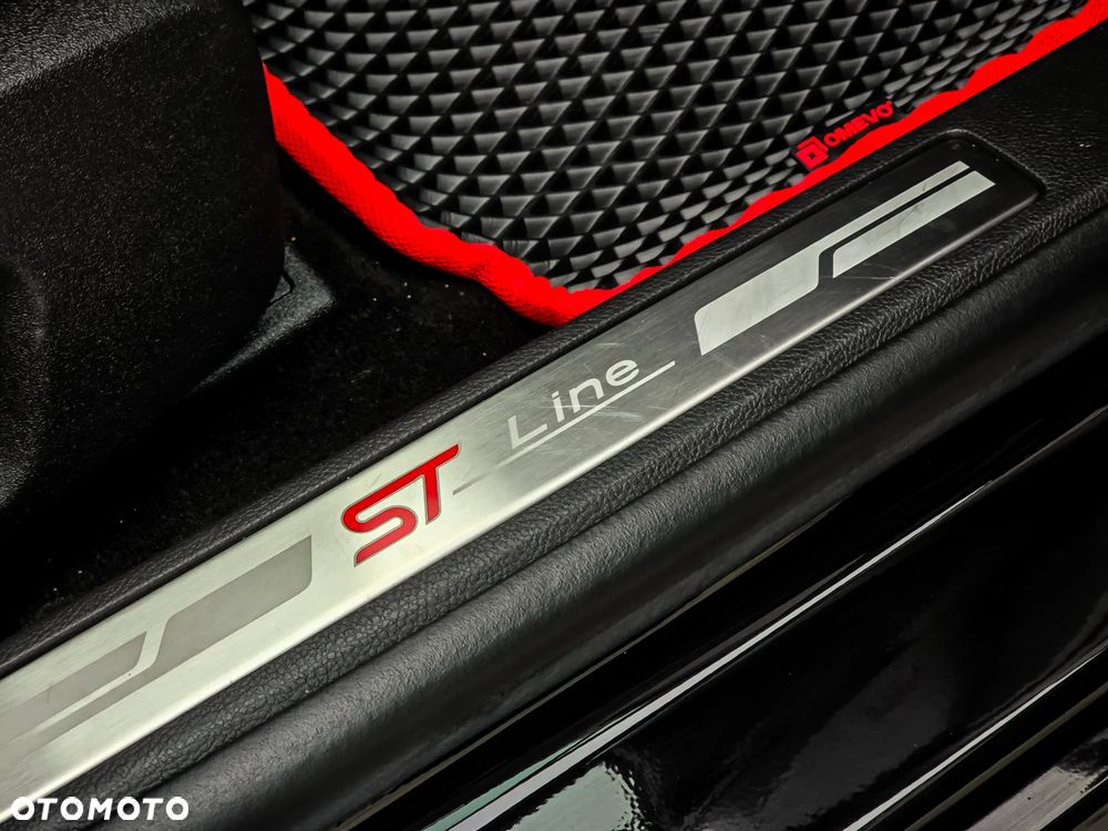 Ford Mondeo 2.0 EcoBlue ST-Line - 34