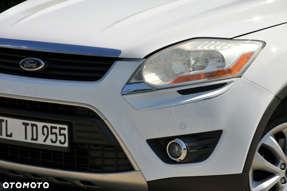 Ford Kuga - 12