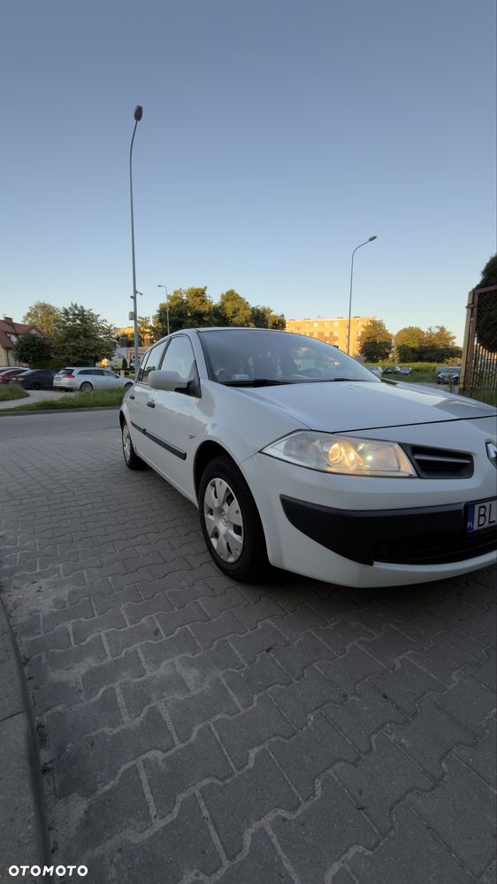 Renault Megane - 2
