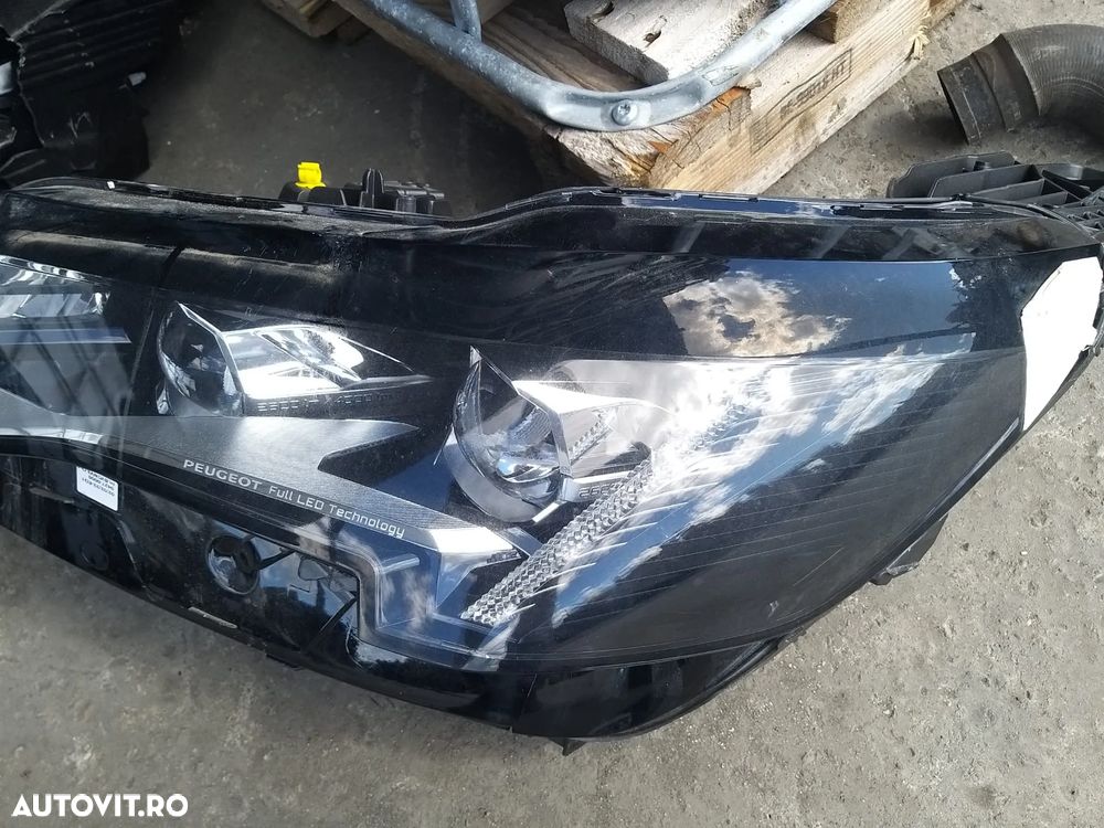Far Stanga Full Led Technology, Xenon cod: 9836230880  pentru Peugeot 3008 din 2022, 1.6 THP, 2.0 HDi - 2