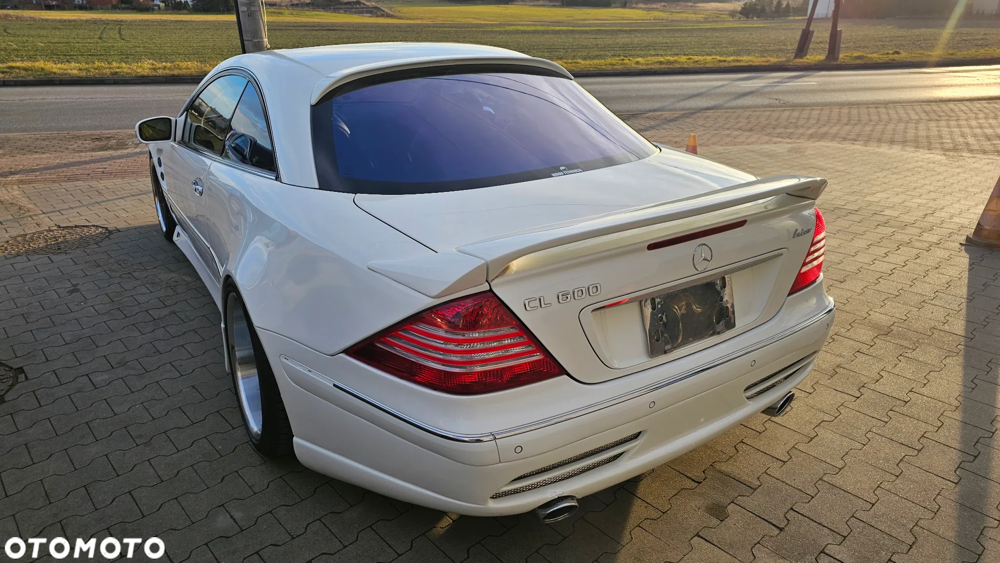Mercedes-Benz CL 500 - 8