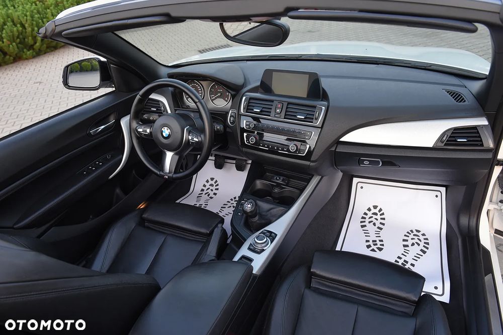 BMW Seria 2 220d M Sport - 35