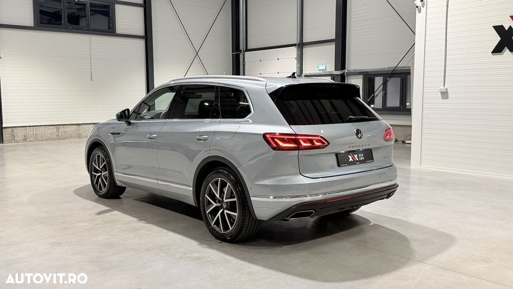 Volkswagen Touareg 3.0 V6 e-Hybrid 4Motion Aut. Elegance - 5