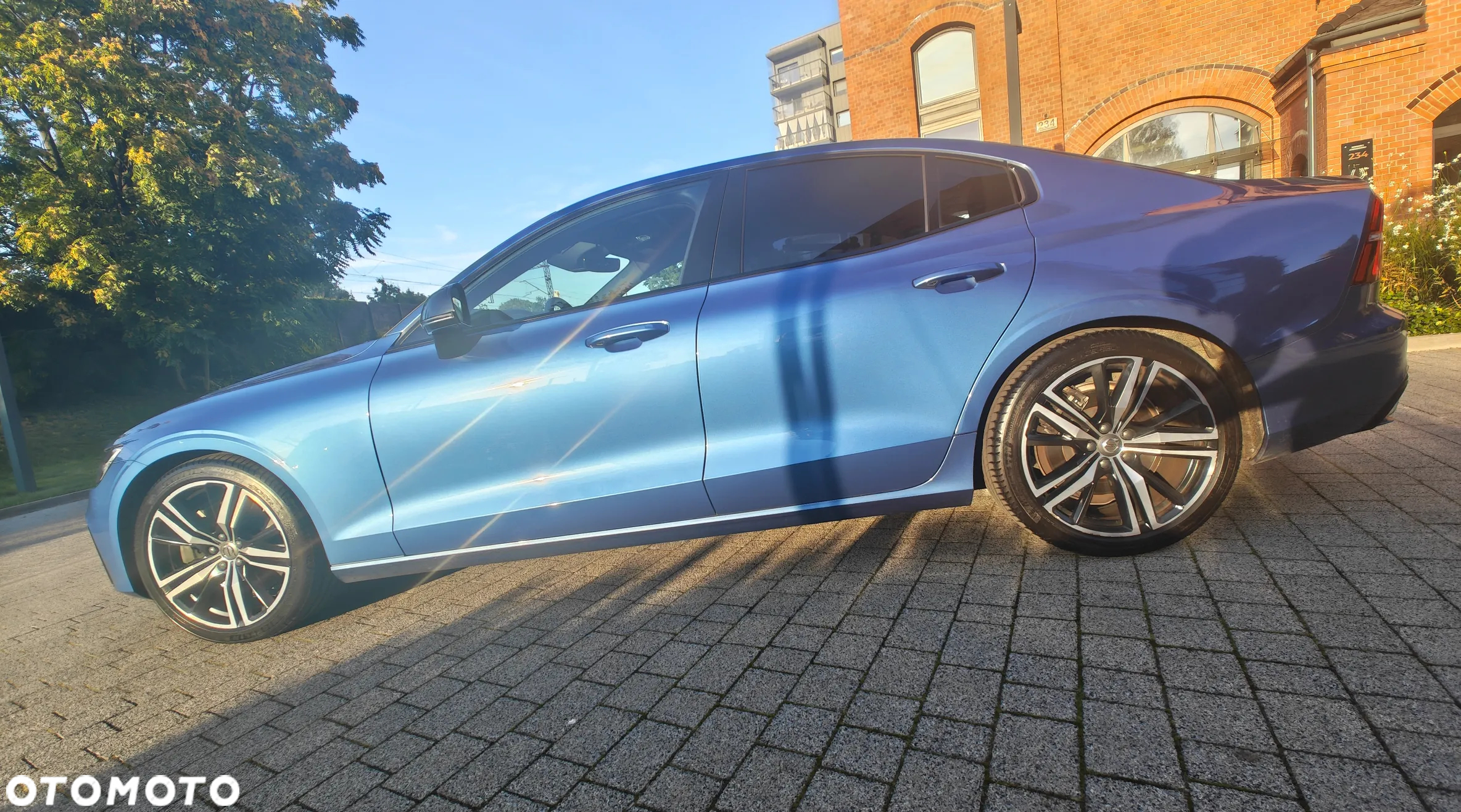 Volvo S60 B5 B AWD R-Design - 24