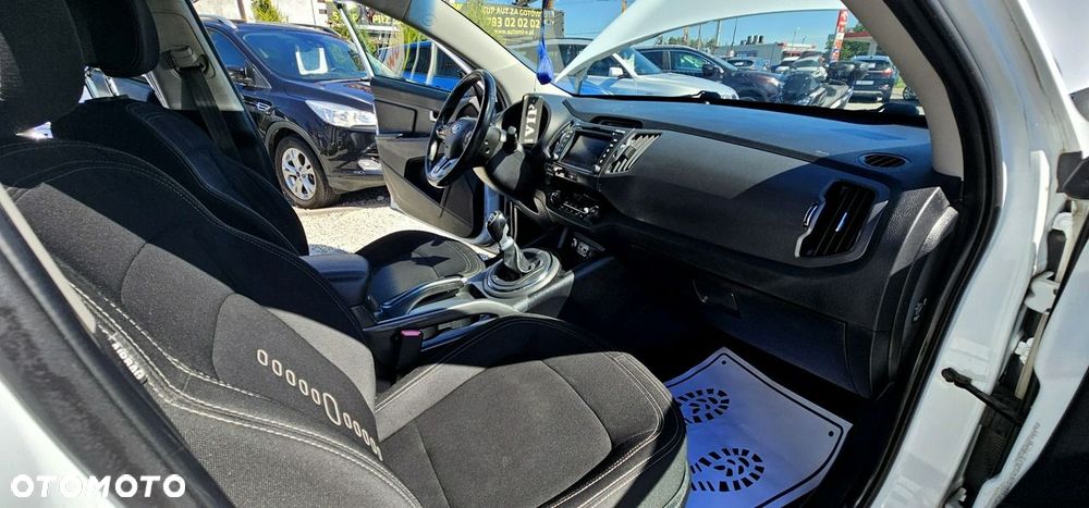 Kia Sportage - 16