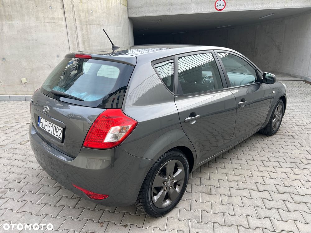 Kia Ceed 1.4 CVVT ISG Vision - 4