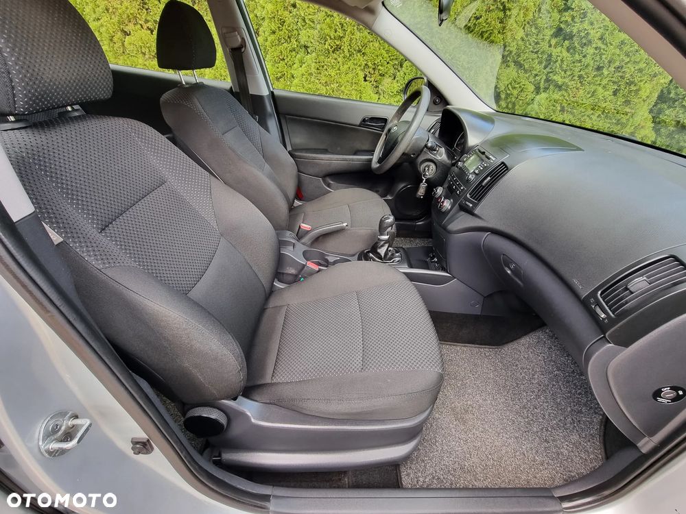 Hyundai i30 1.4 Edition Plus - 9