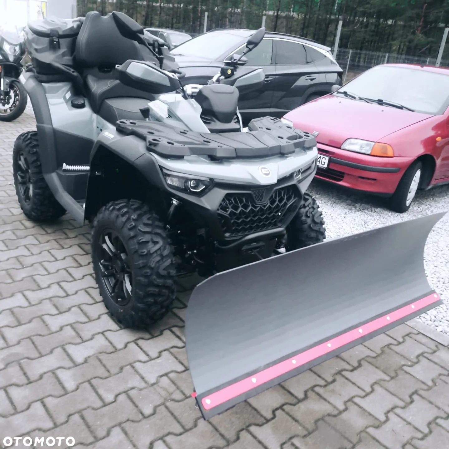 CFMoto CForce - 22