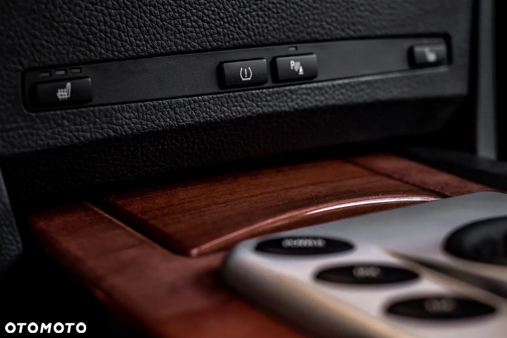 BMW M5 Standard - 11