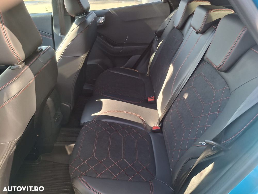 Ford Puma 1.0 EcoBoost 7DCT MHEV ST-Line X - 12