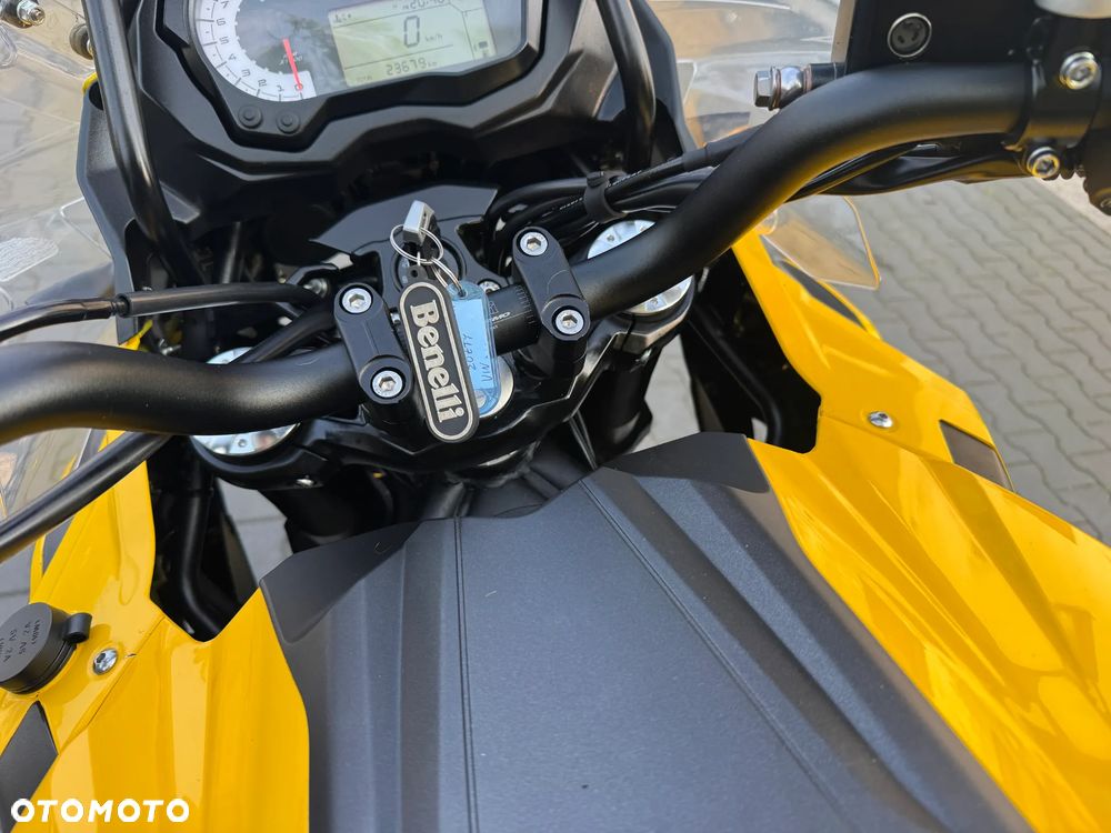 Benelli TRK 502X - 36