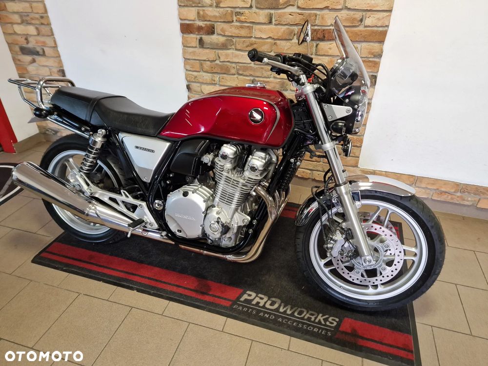 Honda CB - 2