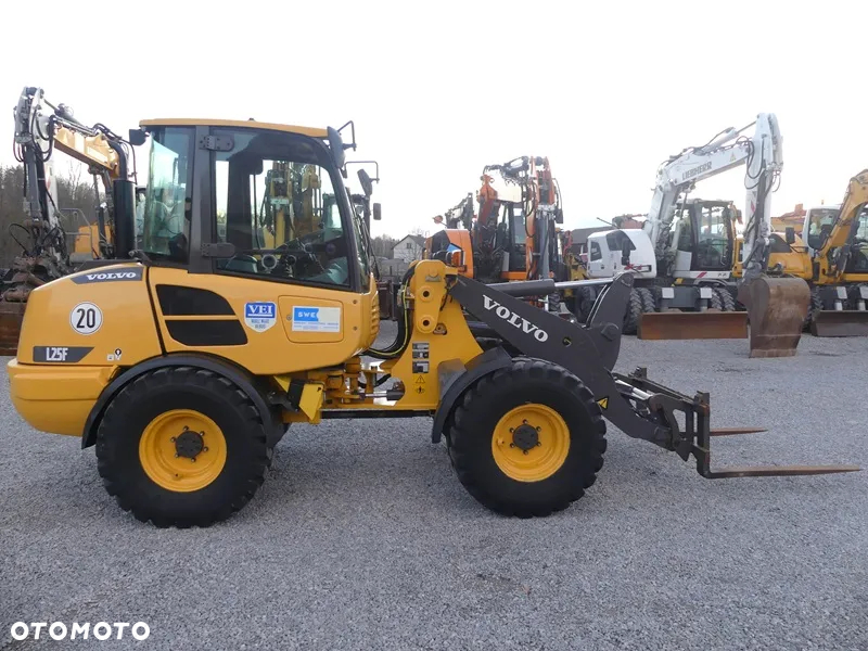 Volvo L25F / Z Niemiec / WAGA / Super Stan / - 5