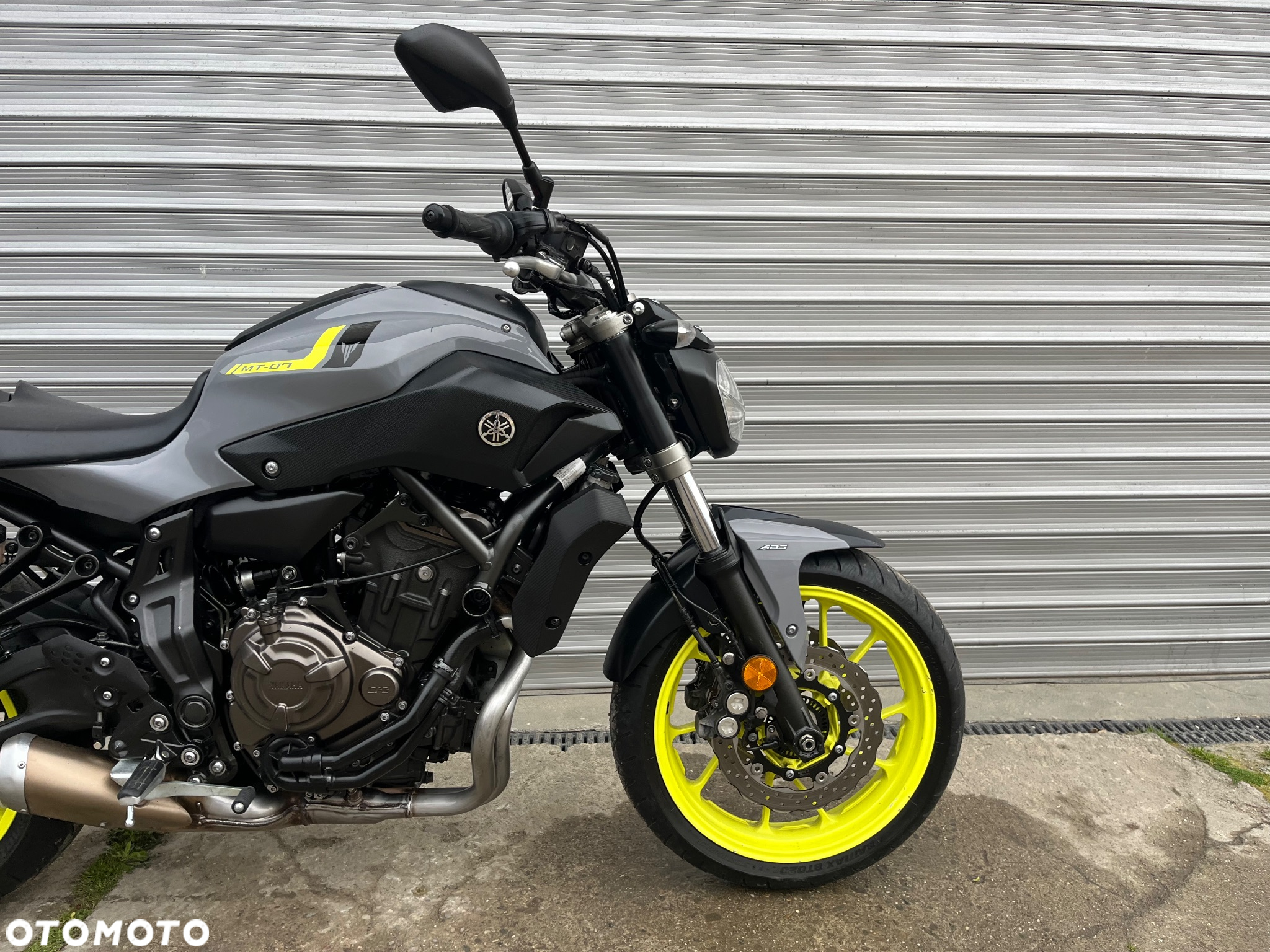 Yamaha MT - 7
