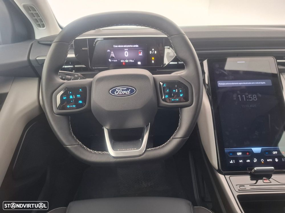 Ford Explorer - 14