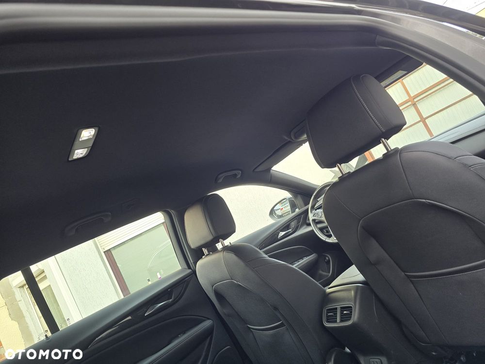 Opel Insignia 2.0 CDTI Elegance S&S - 10