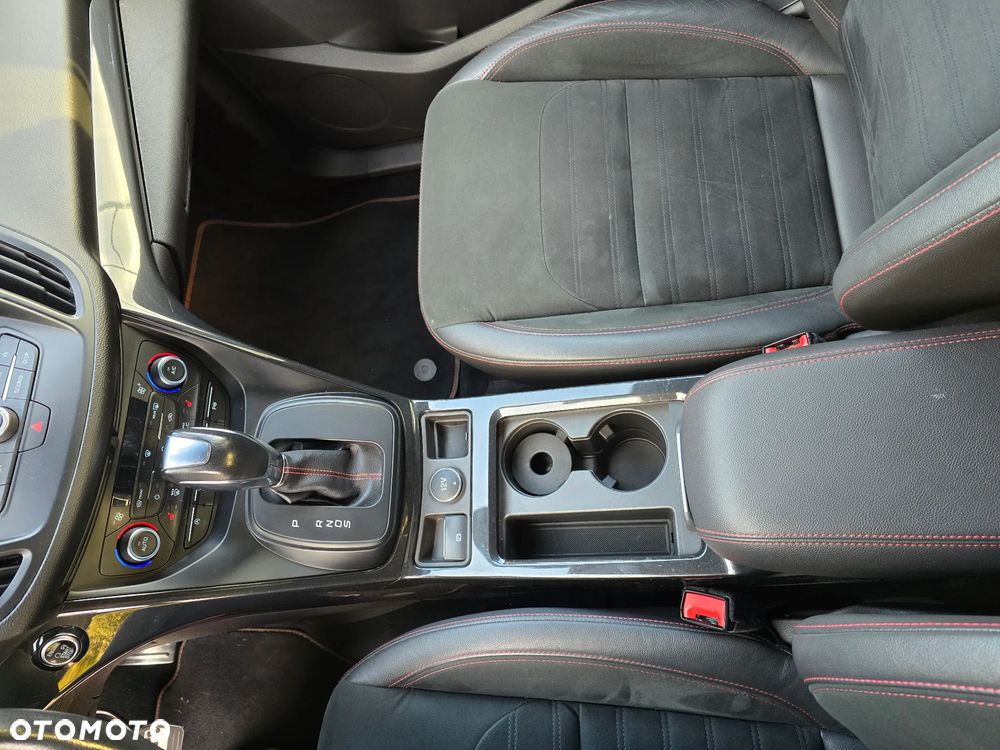 Ford Kuga ver-1-5-ecoblue-st--line - 14