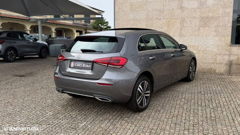 Mercedes-Benz A 250 e 8G-DCT Progressive - 4