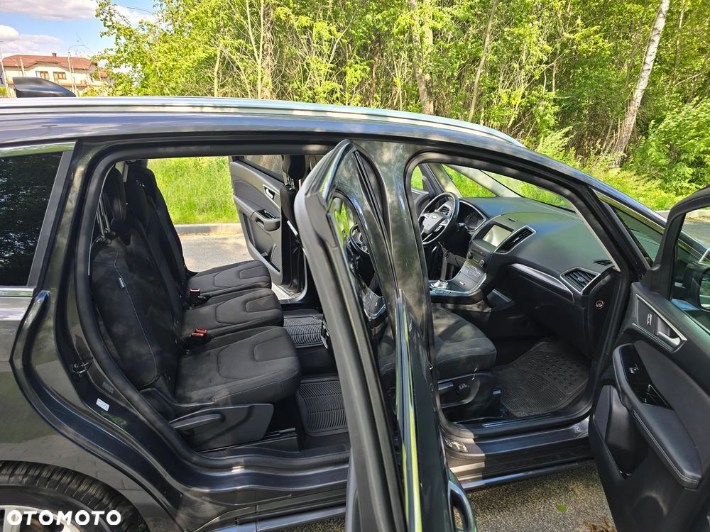 Ford S-Max 2.0 EcoBlue Titanium - 21
