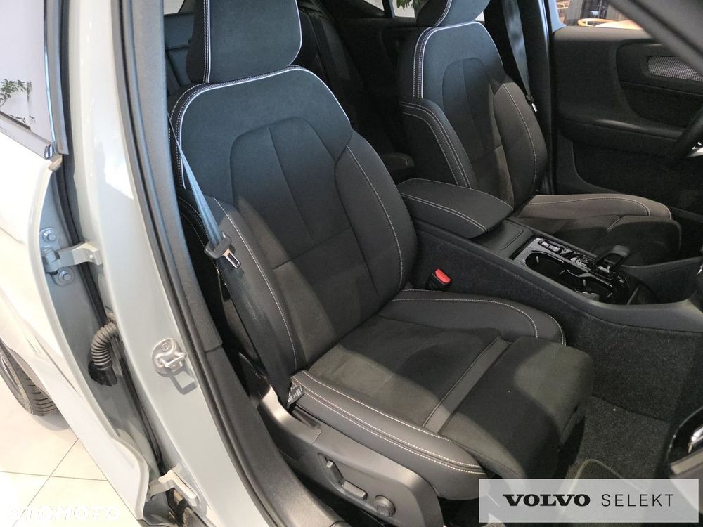 Volvo XC 40 - 15