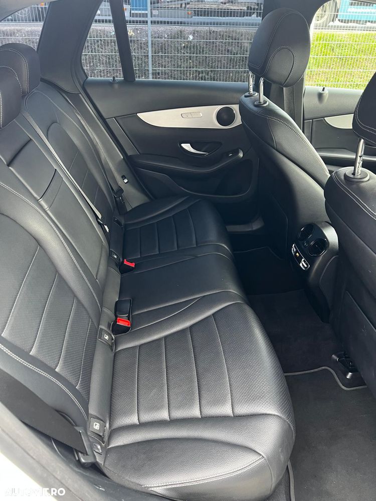 Mercedes-Benz GLC - 3