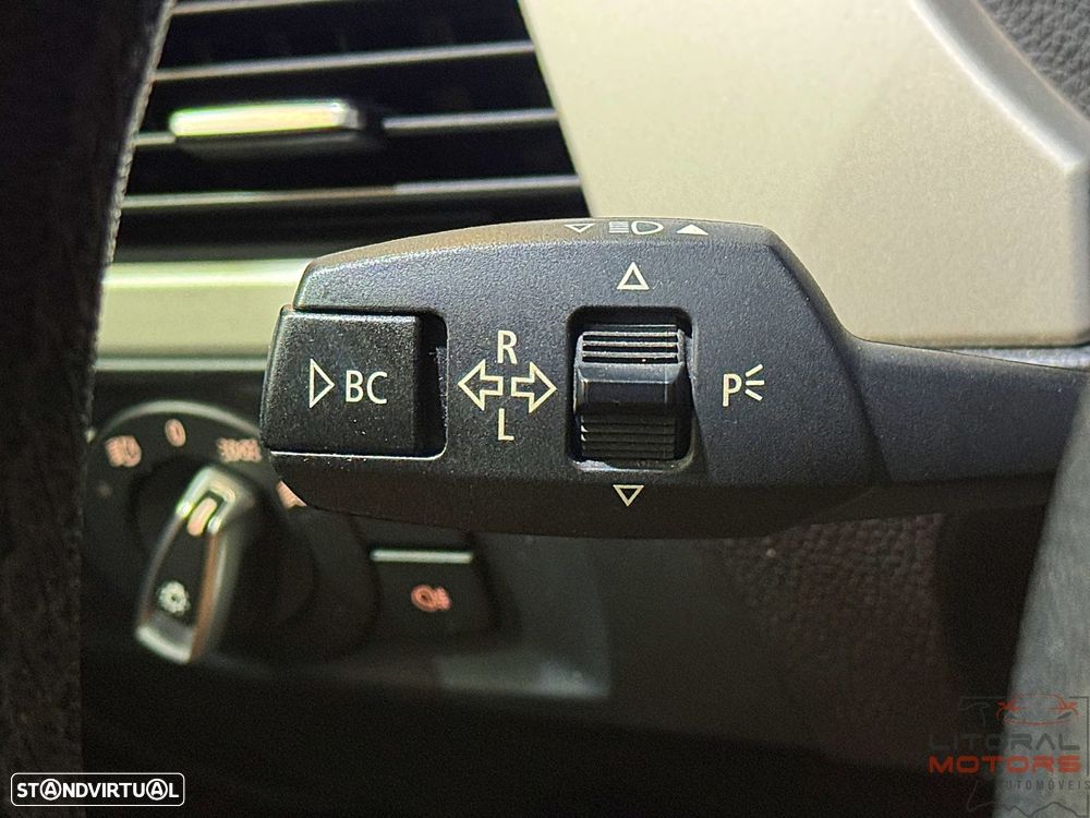 BMW 320 d Navigation - 24