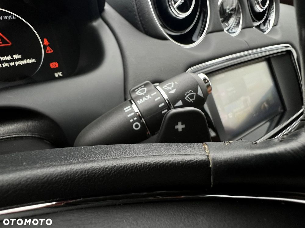 Jaguar XJ 3.0 D V6 Premium Luxury - 25