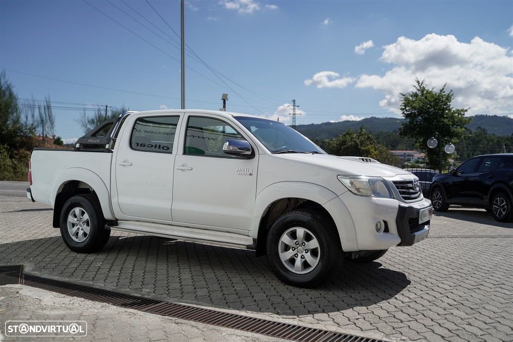 Toyota Hilux 3.0 D-4D 4WD CD Tracker - 7