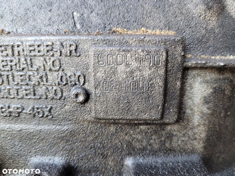 SKRZYNIA AUTOMAT KONWERTER BMW X3 F25 N47D20C 2.0D ZF 8HP45 7640056 - 9