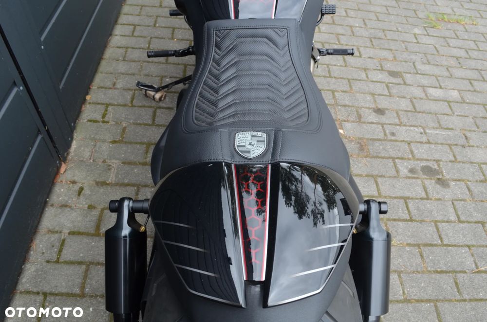Harley-Davidson V-Rod Night Rod - 12