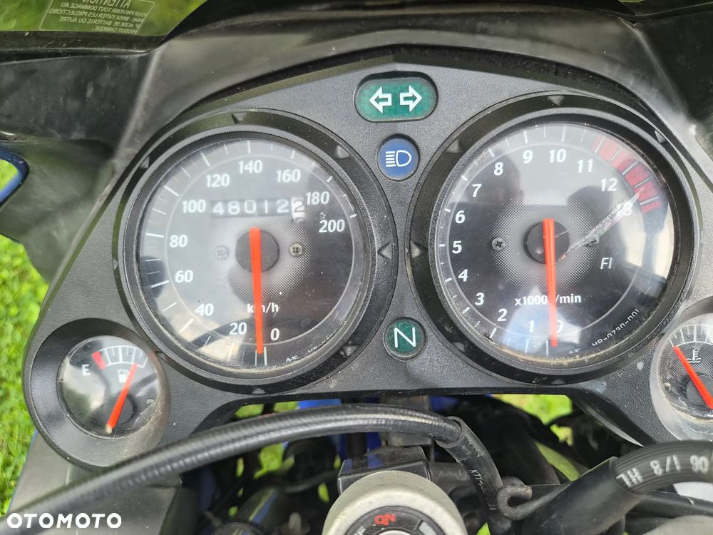 Honda CBR - 6