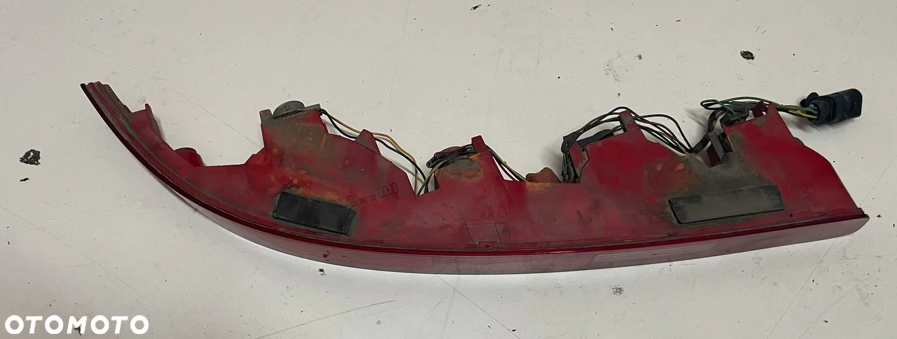 Audi Q7 4L lampa tylna prawa lewa w zderzak oryginalna - 3