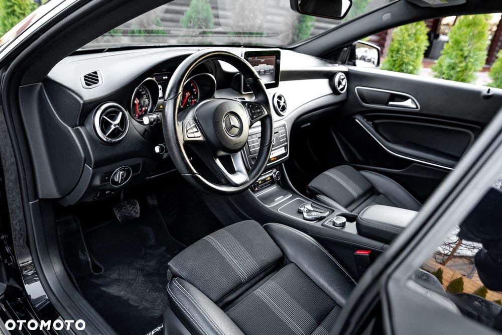 Mercedes-Benz CLA 200 (CDI) d 7G-DCT AMG Line - 15