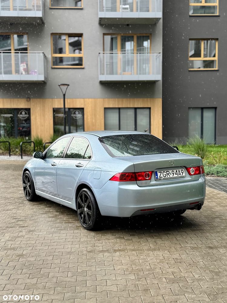 Honda Accord 2.0 i Sport - 3