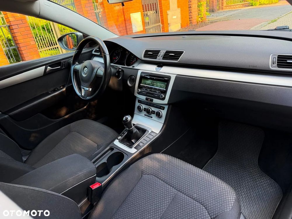 Volkswagen Passat 1.4 TSI Perfectline - 37