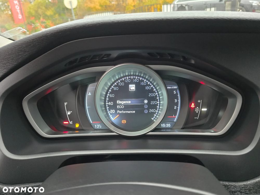 Volvo V40 D2 Summum - 35