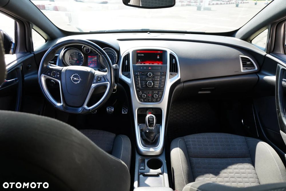 Opel Astra 1.6 T SIDI Sport S&S - 28
