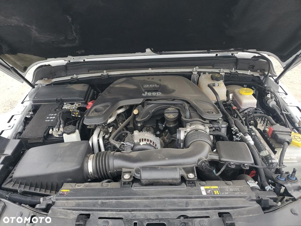 Jeep Wrangler Unlimited 3.6 Automatik Rubicon - 12