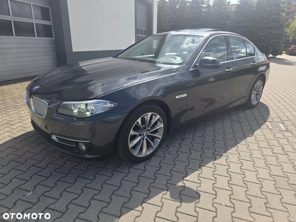 BMW Seria 5 525d xDrive Modern Line - 2