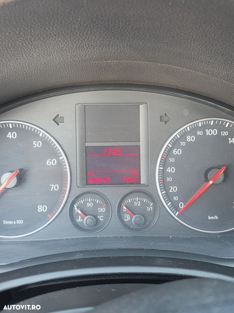 Volkswagen Golf 1.6 Comfortline - 2