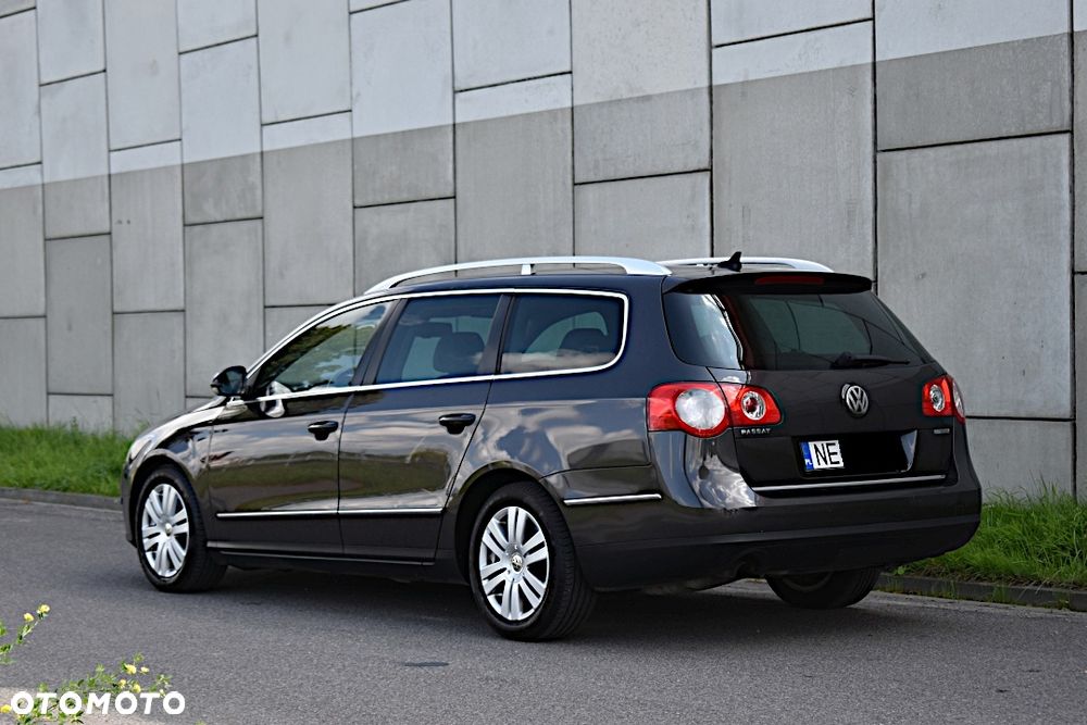 Volkswagen Passat - 17