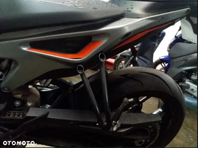 KTM Duke - 4