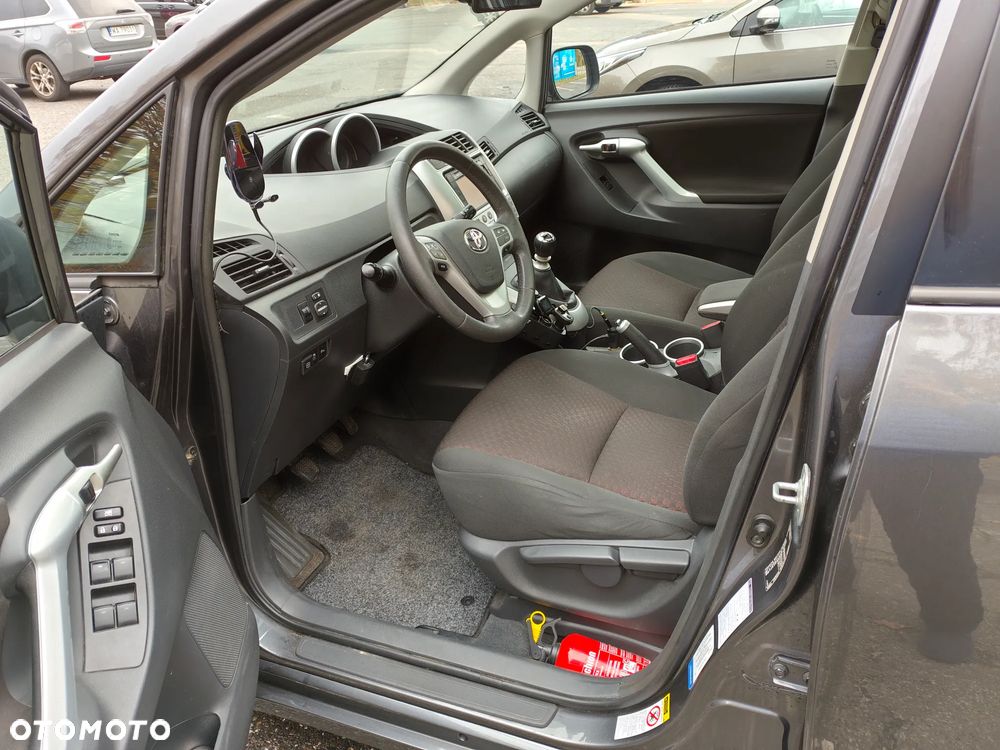 Toyota Verso - 6
