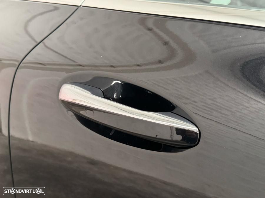 Mercedes-Benz E 220 d AMG Line - 13