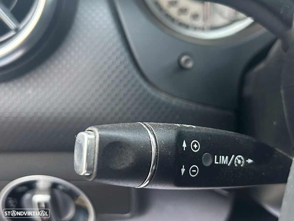 Mercedes-Benz A 180 CDI BE Edition Urban - 29