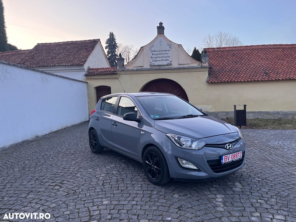 Hyundai i20 - 2